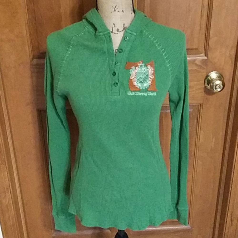WDW commemorative henley hoodie, EUC